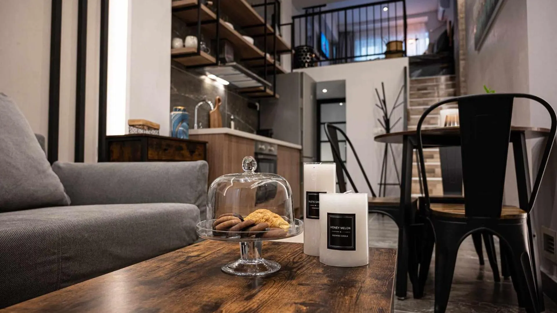 Апартаменты Namaste Lofts Near Seaside Салоники