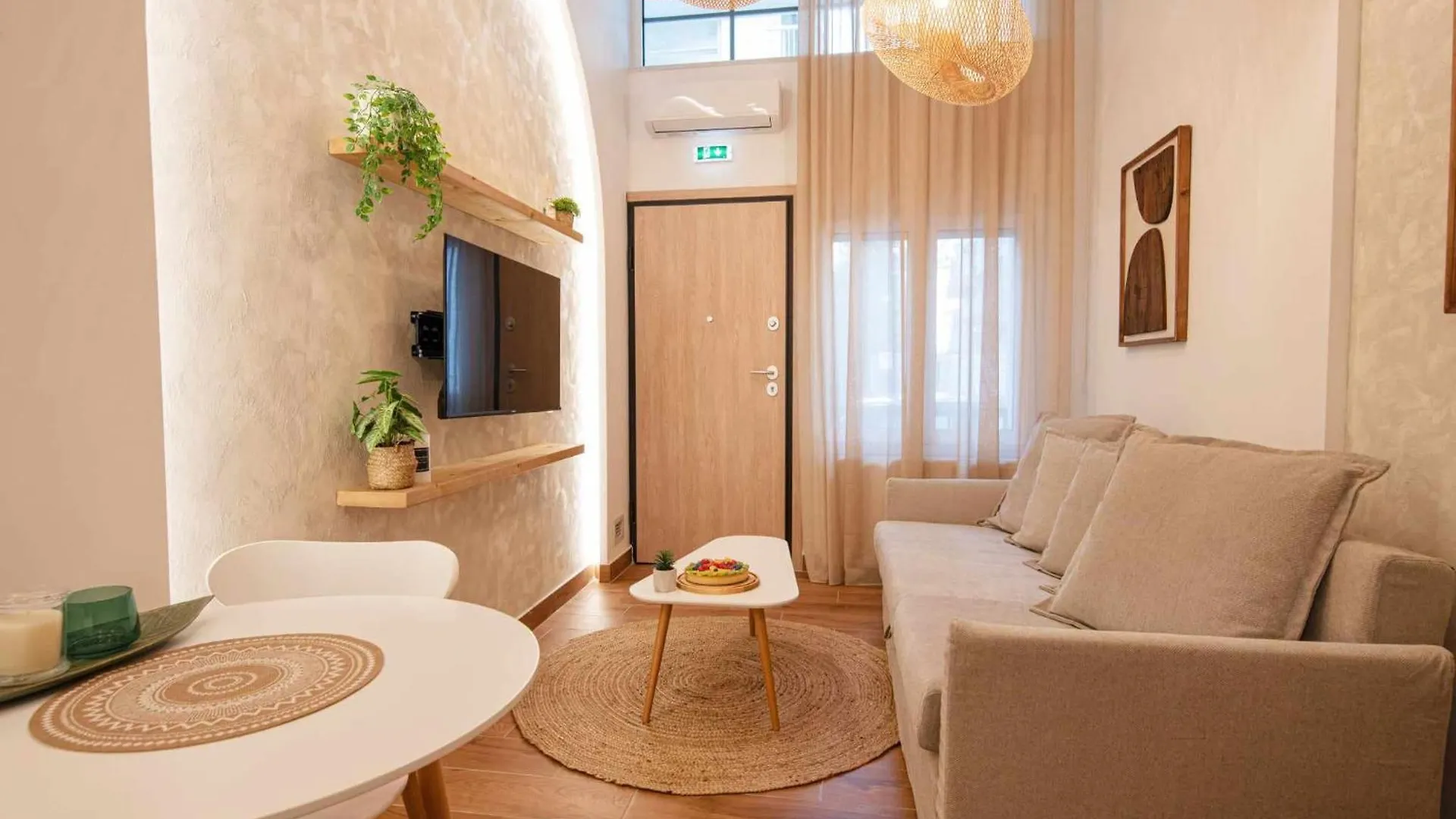 Апартаменты Namaste Lofts Near Seaside Салоники Греция