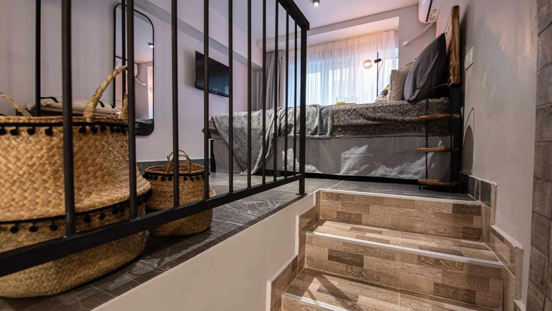 Апартаменты Namaste Lofts Near Seaside Салоники Греция